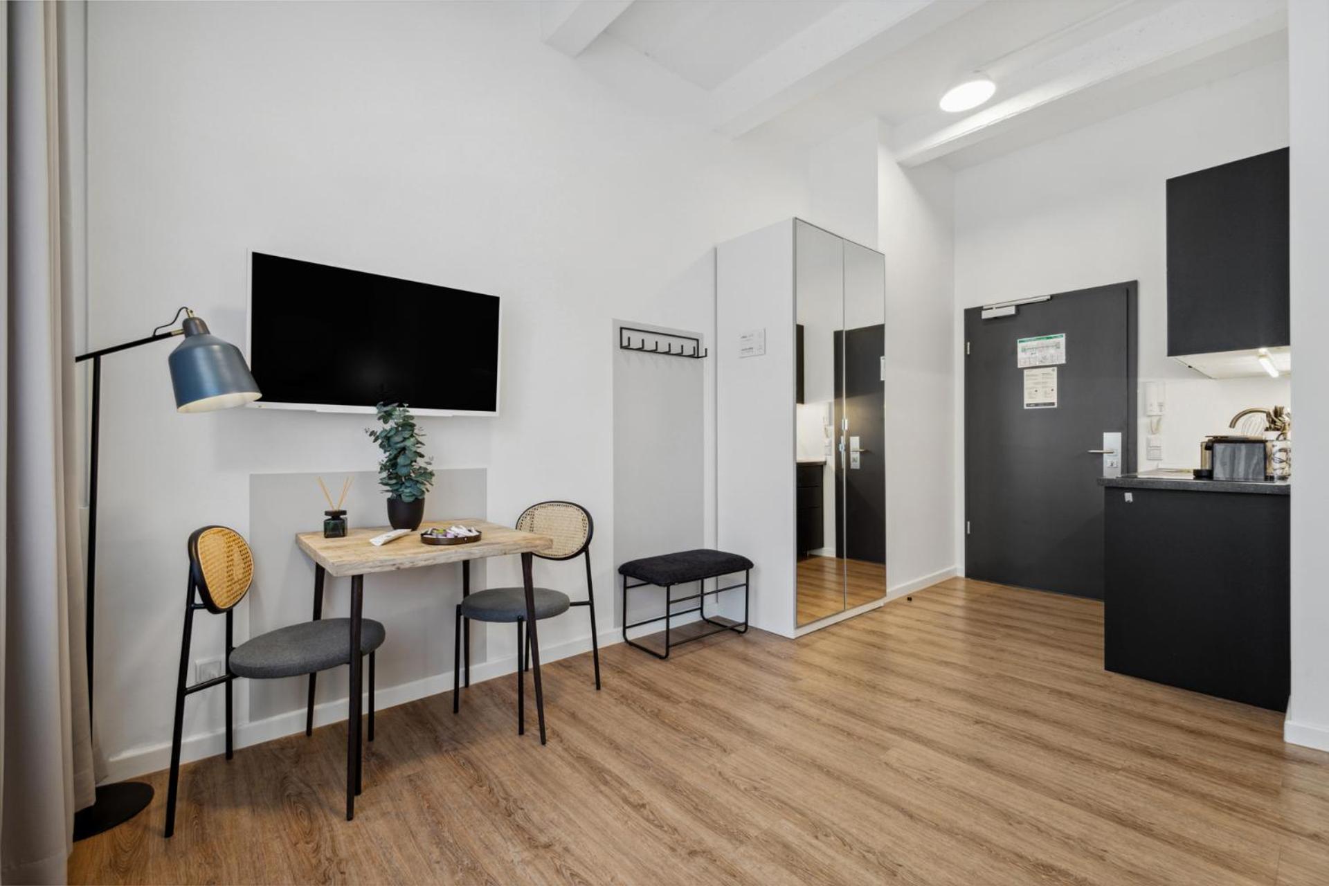Limehome Munich Fritz-Erler Str Exterior photo