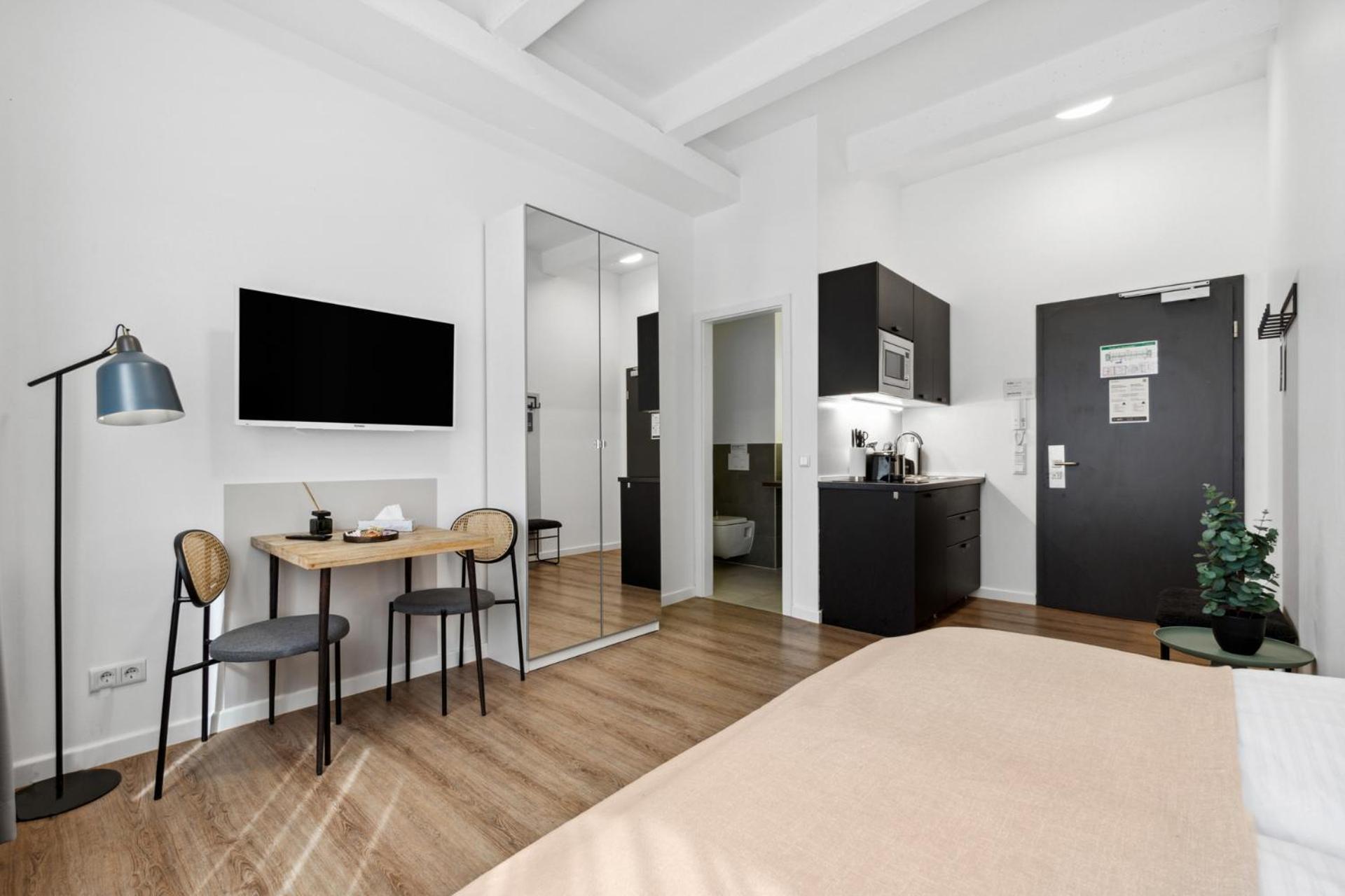 Limehome Munich Fritz-Erler Str Exterior photo