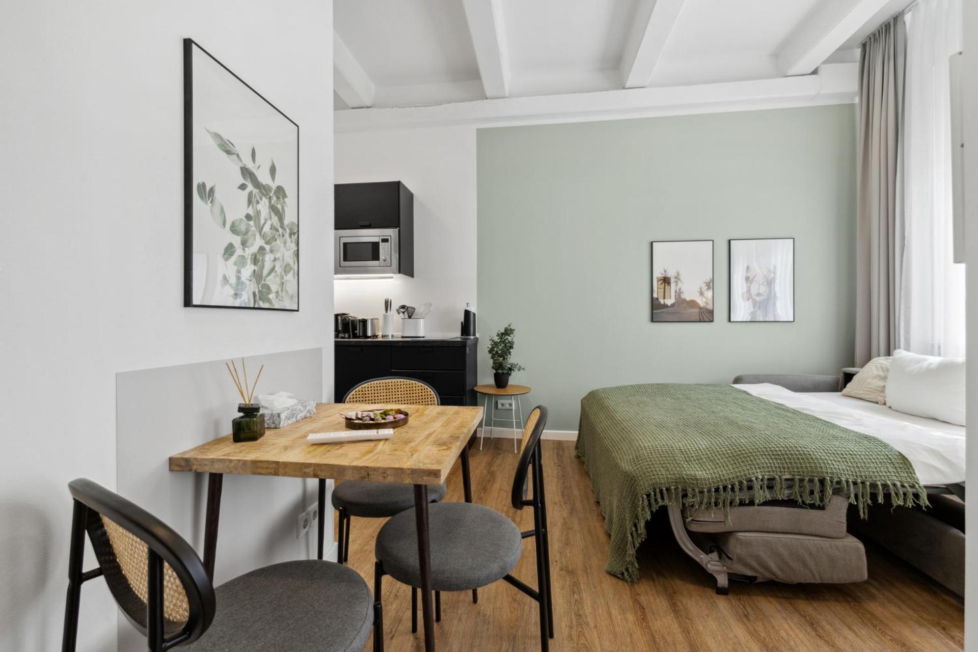Limehome Munich Fritz-Erler Str Exterior photo