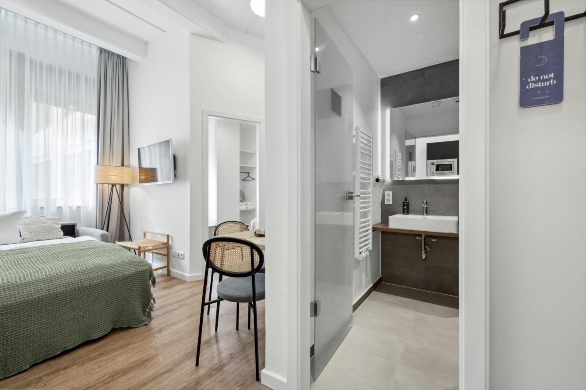 Limehome Munich Fritz-Erler Str Room photo